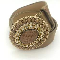 Luxury vintage leather belt with crystal & pearls round buckleBelts