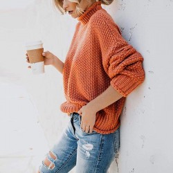 Women Sweaters - Long Sleeve - KnittedDamska moda