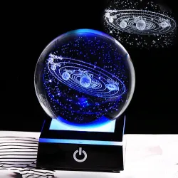 Globus 3D z 8 planetami - kryształowa kula z podstawą - grawerowana laserowo - lampka nocna LED - 8cmDekoracje