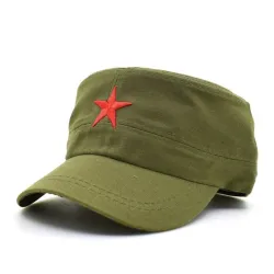 Czapka z daszkiem - czapka wojskowa - z czerwoną gwiazdąCzapki
