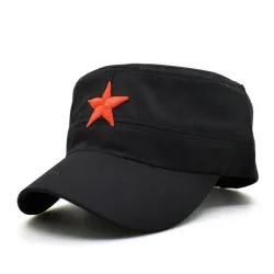 Czapka z daszkiem - czapka wojskowa - z czerwoną gwiazdąCzapki