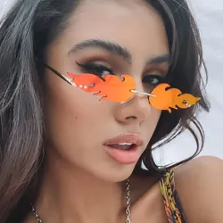 Sexy - okulary przeciwsłoneczne w stylu vintage - płomienie ogniaOkulary Przeciwsłoneczne