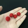 Mini magnetyczne czerwone kuleczki szydełkowe - do magicznych sztuczek - 2 sztukiPiłki