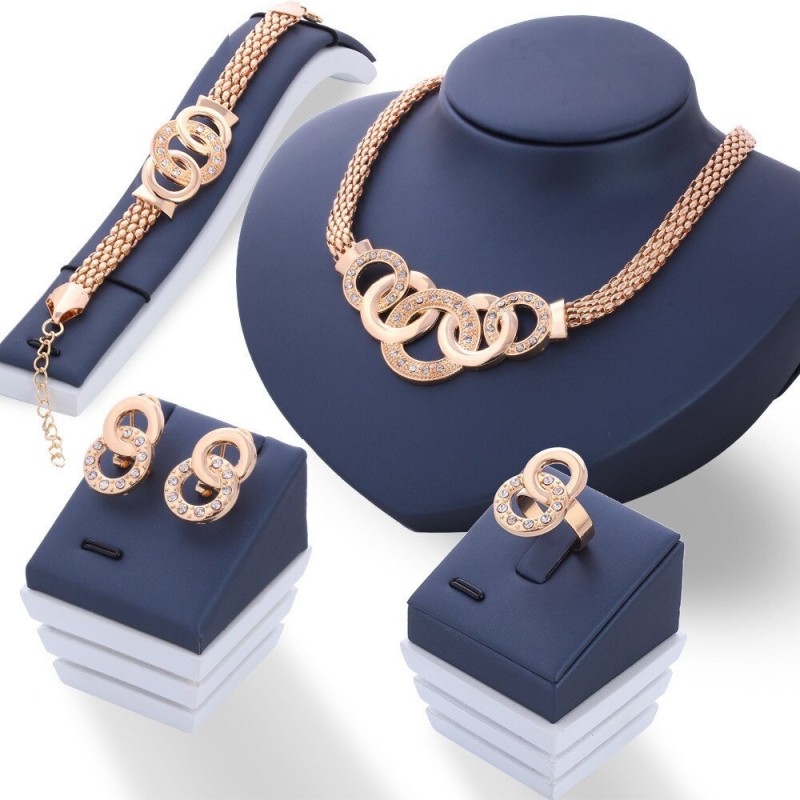 Modny komplet biżuterii z różowego złota - z kryształkami / perłami - naszyjnik / kolczyki / bransoletka / pierścionekKomplet...
