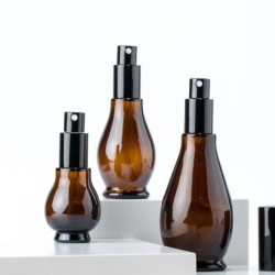 Szklana butelka z rozpylaczem - ciemnobrązowa - ochrona przeciwsłoneczna - pojemnik na próbki kosmetyków / perfumPerfumy