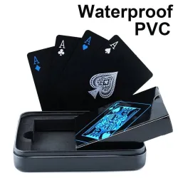 Czarne karty do gry w pokera - wodoodporne - z etuiPuzzle & gry