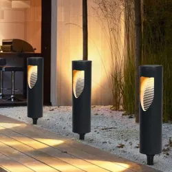 Ogrodowa lampa solarna LED - wodoodpornaOświetlenia słonecznego