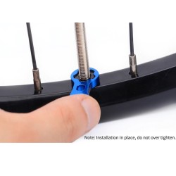 Bicycle tire air nozzle - presta valve core - nut screw with installation wrenchRepair