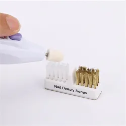 Szczoteczka do czyszczenia - do wierteł elektrycznych do manicure / pedicureWyposażenie