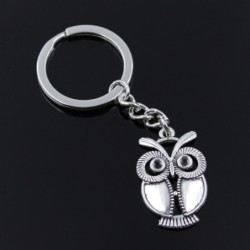 Vintage silver keychain - big eyes owlKeyrings