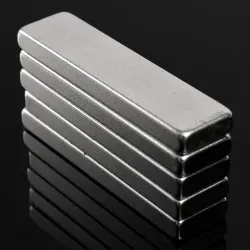 N52 - magnes neodymowy - super mocny prostokątny blok - 40mm * 10mm * 4mm - 5 sztukN52