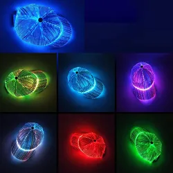 Czapka z daszkiem - światłowód - 7 kolorów LED - USB - czarnaCzapki & Kapelusze