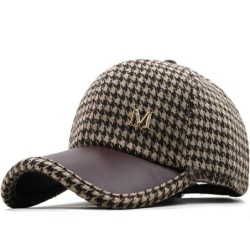Modna czapka z daszkiem - brytyjska kratkaCzapki & Kapelusze