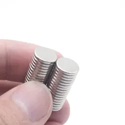 N35 - magnes neodymowy - mocna tarcza - 10mm * 1,5mmN35