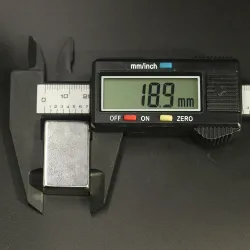 N35 - magnes neodymowy - mocny blok - 30mm * 20mm * 10mmN35