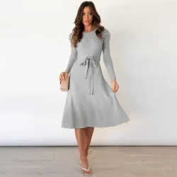 Elegant knitted dress - long sleeve - waist beltDresses