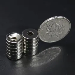 N35 - neodymium magnet - strong round disk - 12mm * 3mm - with 4mm holeN35