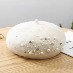 Knitted wool beret - with pearls / crystalsHats & Caps