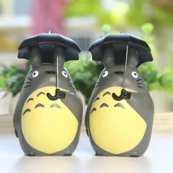 Mini zabawka Totoro - figurka z parasolkąPosągi & Rzeźby
