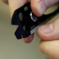 20 in1 Portable Mini Utility FIXR Pocket Multi Tool Keychain Key RingOutdoor & Camping