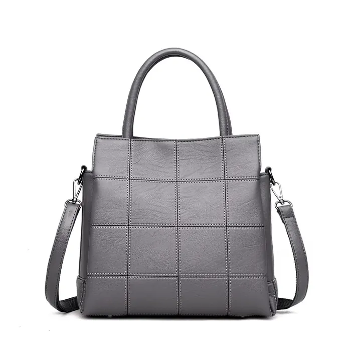 Damska skórzana torebka crossbody na ramięTorebki