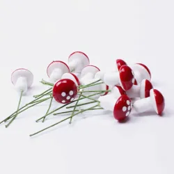 Ogrodowa dekoracja - mini grzybki 2cm 10 sztOgród
