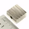 N35 silny magnes neodymowy prostopadłościan 20 * 10 * 4mm z 4mm otworem 5 sztN35