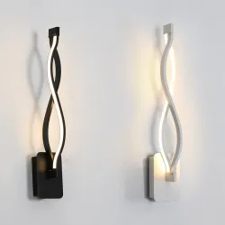 Nowoczesna lampa ścienna - kinkiet aluminiowyKinkiety