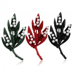 Christmas mistletoe leaf with pearls - broochBrooches