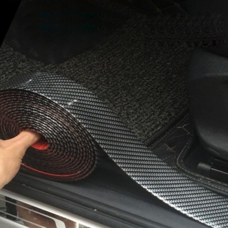 Naklejka samochodowa 5D - ochrona listwy progowej z włókna węglowegoNaklejki