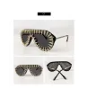 Vintage steampunkowe okulary przeciwsłoneczne z nitami - unisexOkulary Przeciwsłoneczne